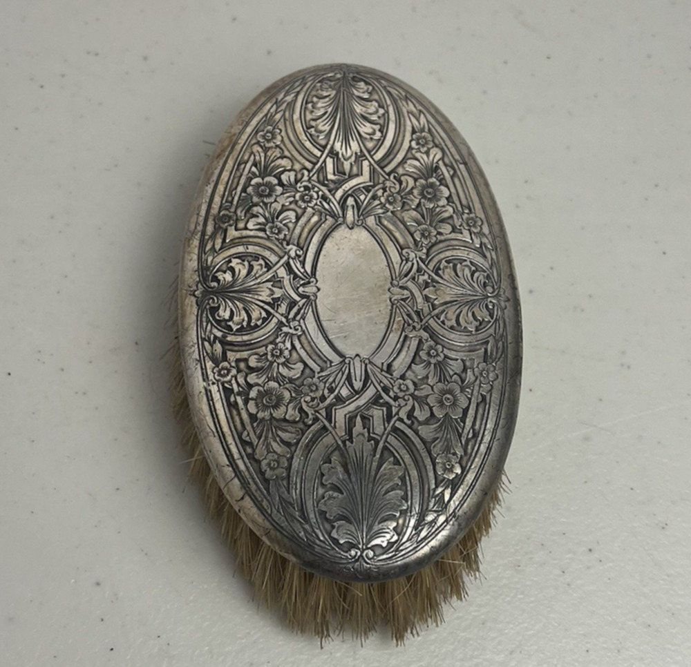 Oval Grooming Vanity Clothes Hair Brush Ornate Embossed Silver Tone Victorian